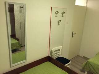 Апартаменты Apartments Miljanic Сутоморе Апартаменты с 2 спальнями-80