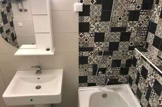 Апартаменты Apartments Miljanic Сутоморе Апартаменты с 2 спальнями-90